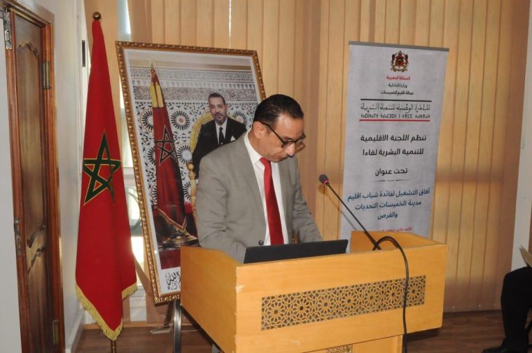 مدرسة ابن بطوطة تحتضن حملة إنسانية للتبرع بالدم