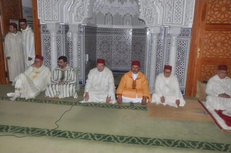 الخميسات تستحضر ذكرى الحسن الثاني في حفل ديني مهيب بحضور عامل الإقليم